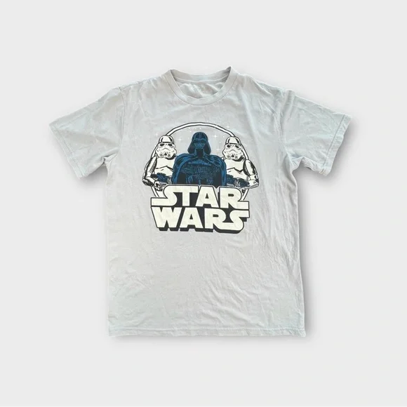 Star Wars Graphic T-Shirt, Small - Picture 2 of 5